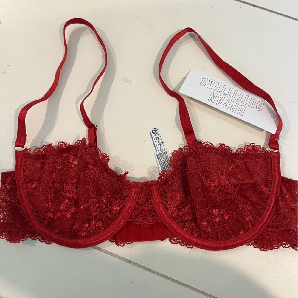 urban outfitters bra
